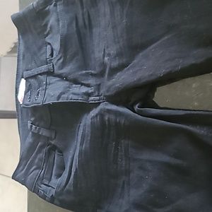 Black skinny jeans